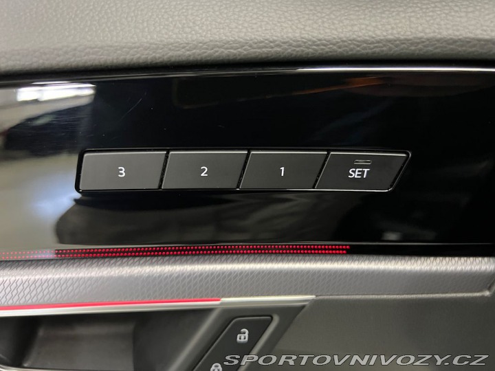 Volkswagen Ostatní modely Touareg 3.0TDI 210KW 4MOTION R-LI 2021