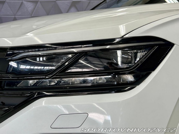 Volkswagen Ostatní modely Touareg 3.0TDI 210KW 4MOTION R-LI 2021