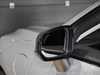 Volvo Ostatní modely XC60 2,0 T6  Plus Dark 2025