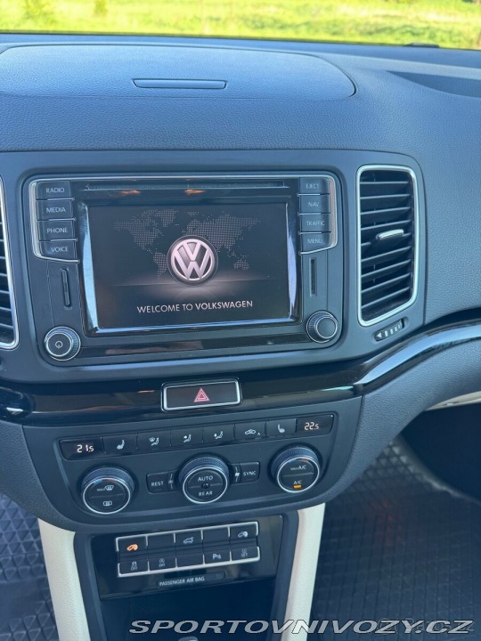 Volkswagen Ostatní modely Sharan 2,0   2. Majitel, servisn 2016