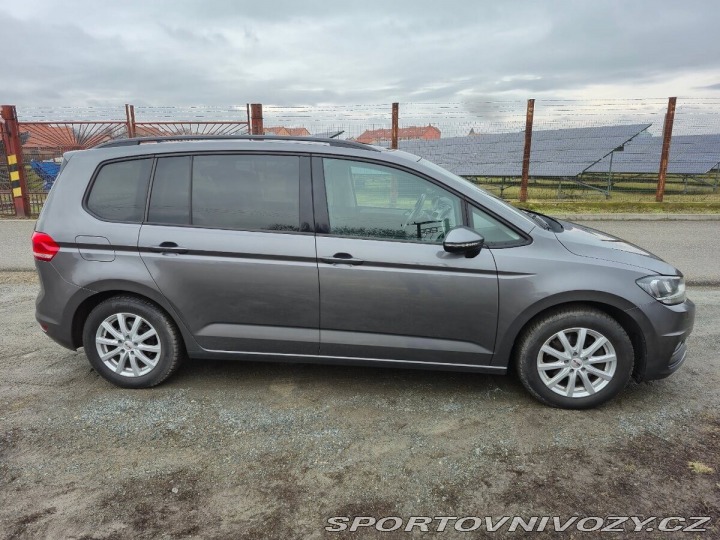 Volkswagen Ostatní modely Touran 2,0   TDI Panorama 1800
