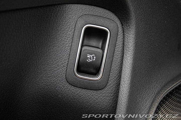 Mercedes-Benz CLA  2023
