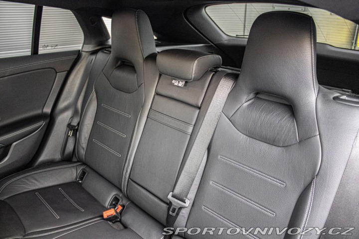 Mercedes-Benz CLA  2023