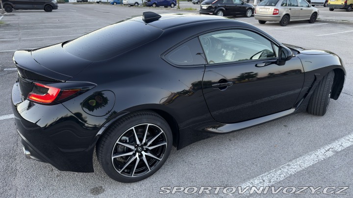 Toyota GR86 1. majitel, záruka 2023