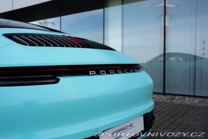 Porsche 911 Carrera 4 2020