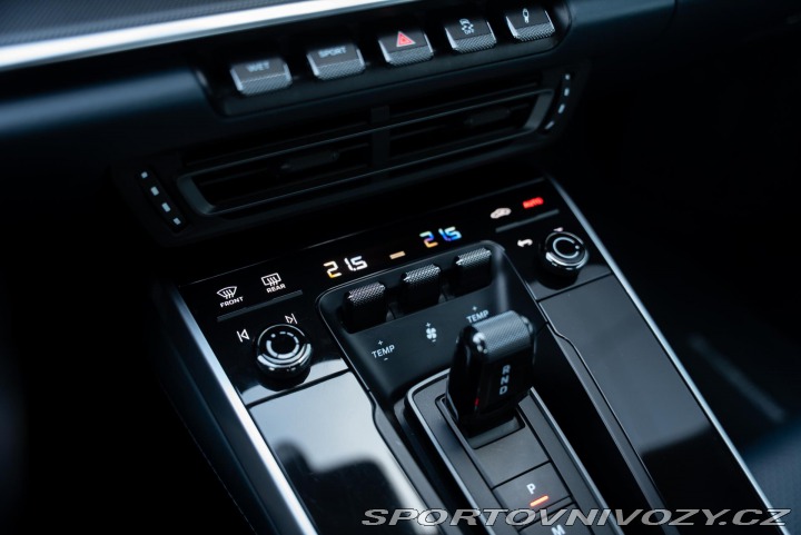 Porsche 911 Carrera 4 2020