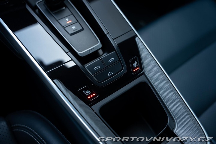 Porsche 911 Carrera 4 2020