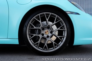 Porsche 911 Carrera 4 2020