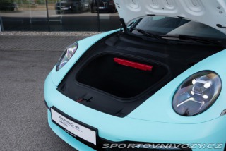 Porsche 911 Carrera 4 2020