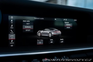 Porsche 911 Carrera 4 2020