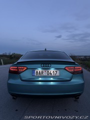 Audi A5  2011