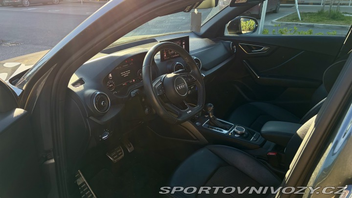 Audi Ostatní modely Audi Q2, Black Edition, 3 2019