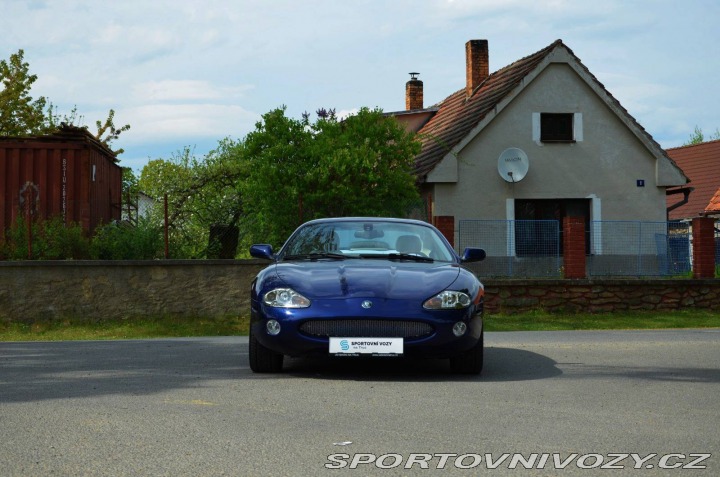 Jaguar XK8 4.2 V8 1998
