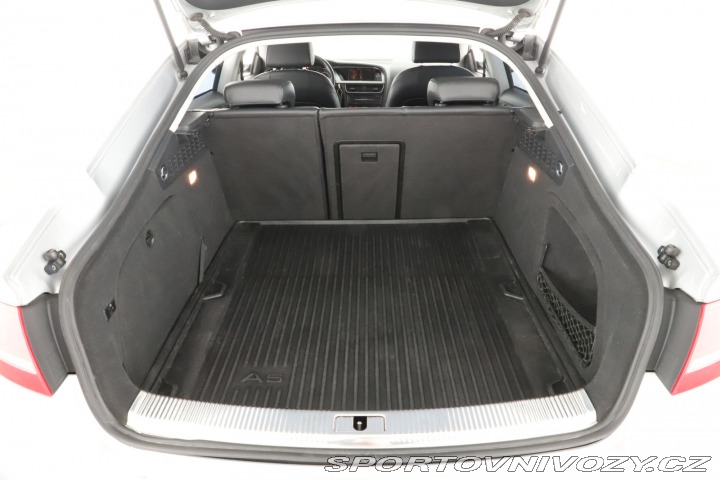 Audi A5 S-Line 2.0 TDI 2011