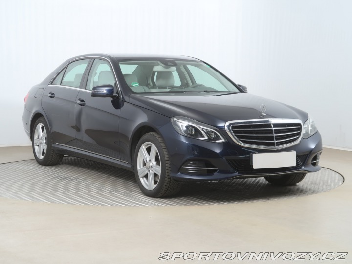 Mercedes-Benz E E 350 4MATIC 2013