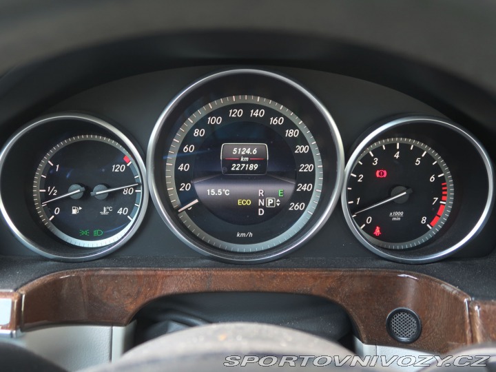 Mercedes-Benz E E 350 4MATIC 2013