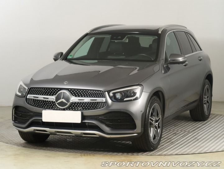 Mercedes-Benz Ostatní modely GLC AMG line GLC 300 d 4MATIC 2020