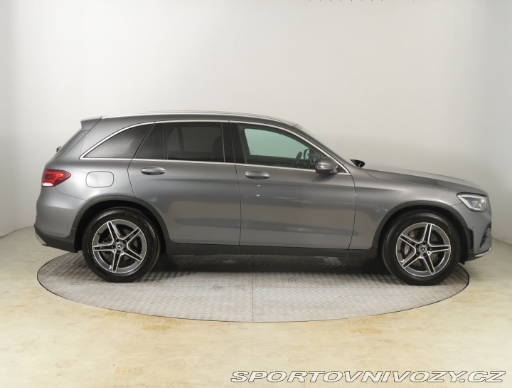 Mercedes-Benz Ostatní modely GLC AMG line GLC 300 d 4MATIC 2020