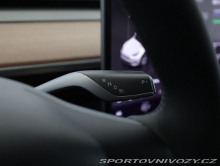 Tesla Model Y Long Range AWD 79kWh 2024