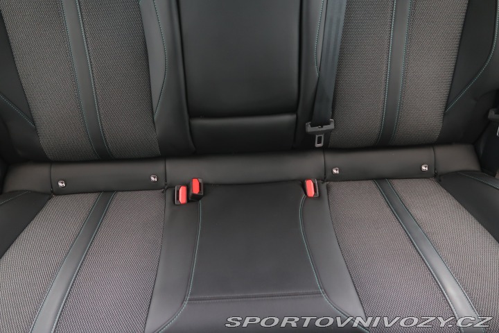 Peugeot 308 Allure Hybrid 180 2022