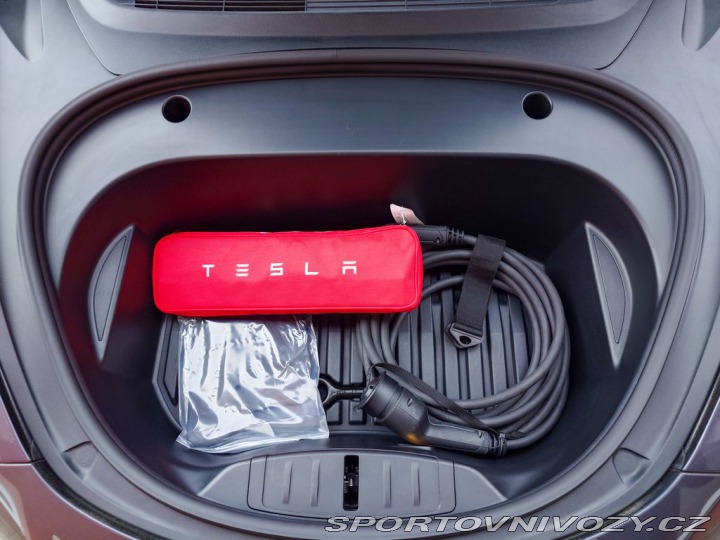 Tesla Model 3 L.R.Dual Motor 366KW REZE 2022
