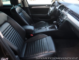 Volkswagen Ostatní modely Passat Highline 2.0 BiTDI 2016