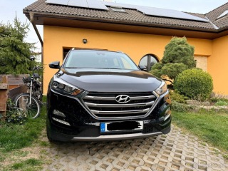 Hyundai  Tucson 2,0   4x4 88000 km