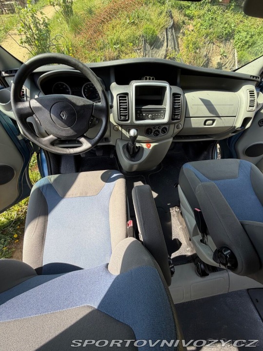 Renault Ostatní modely Trafic 2,5   dci Long Camper 2013