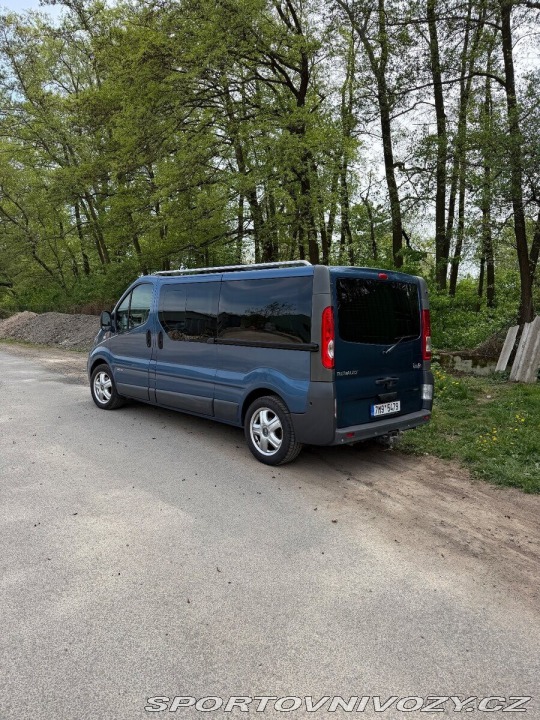 Renault Ostatní modely Trafic 2,5   dci Long Camper 2013