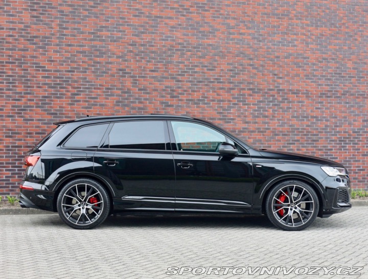 Audi Ostatní modely Q7  60 TFSIe Quattro Competi 2022