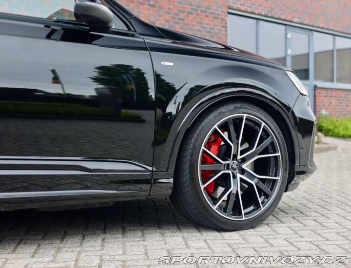 Audi Ostatní modely Q7  60 TFSIe Quattro Competi 2022