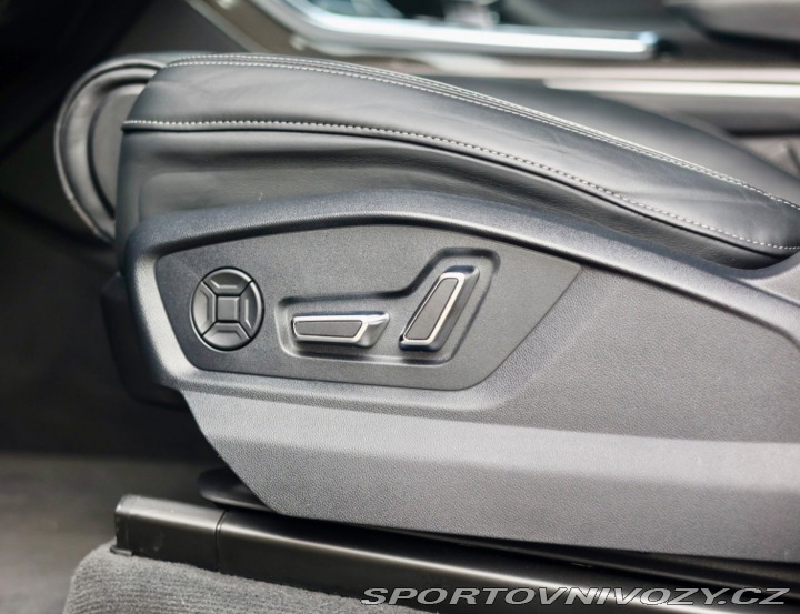 Audi Ostatní modely Q7  60 TFSIe Quattro Competi 2022
