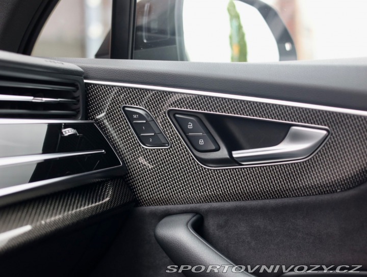 Audi Ostatní modely Q7  60 TFSIe Quattro Competi 2022