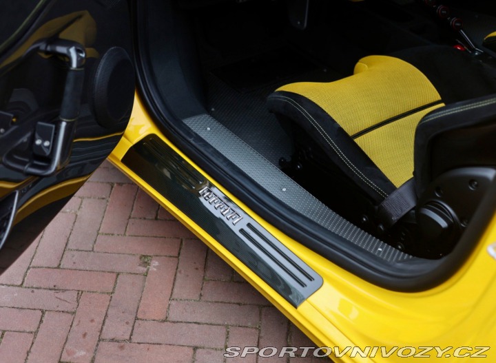 Ferrari 458 Speciale 605PS | Giallo 2015