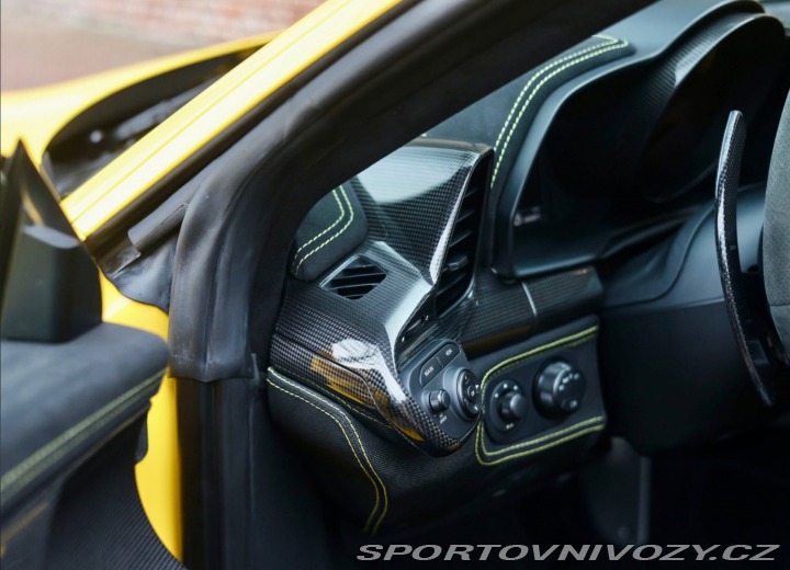 Ferrari 458 Speciale 605PS | Giallo 2015