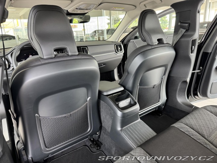 Volvo V60 T6 AWD Recharge*REZERVACE 2022