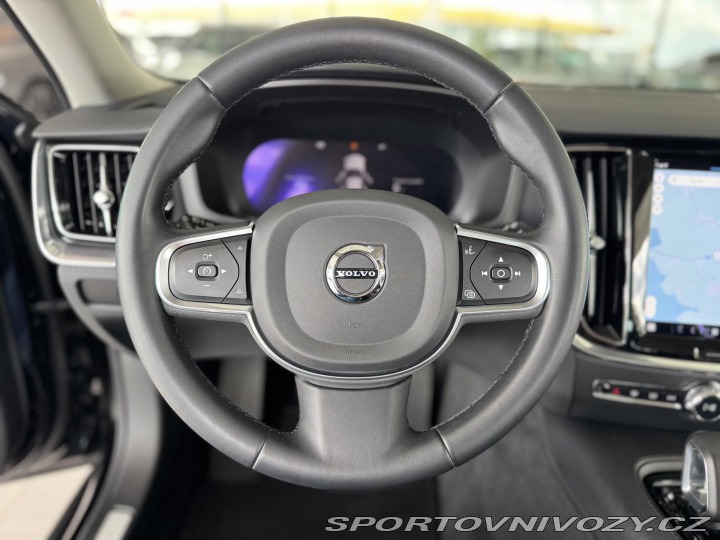 Volvo V60 T6 AWD Recharge*REZERVACE 2022