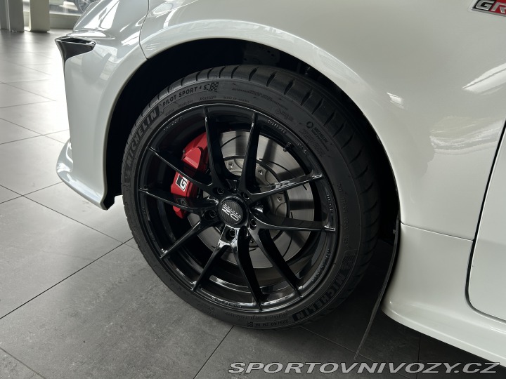 Toyota Yaris GR,CIRCUIT PACK,PŮVOD ČR 2021