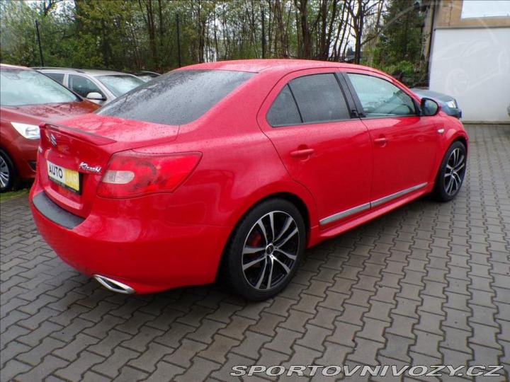 Suzuki Ostatní modely Kizashi 2,4 i 4x4 AUTOMAT 2010