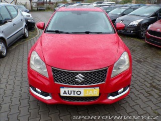 Suzuki Ostatní modely Kizashi 2,4 i 4x4 AUTOMAT 2010