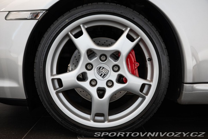 Porsche 911 (997) Carrera S Manuál 2005