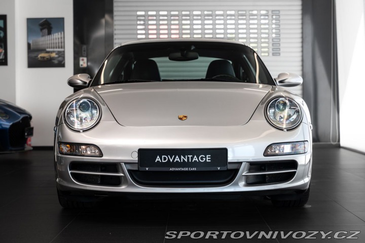 Porsche 911 (997) Carrera S Manuál 2005