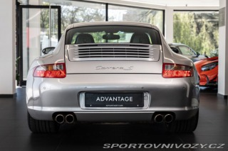 Porsche 911 (997) Carrera S Manuál 2005