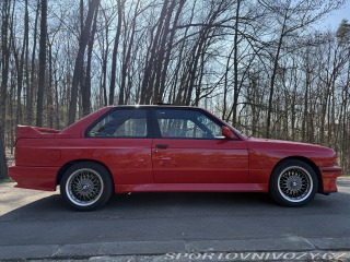 BMW M3 E30 M3