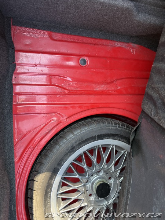 BMW M3 E30 M3 1990