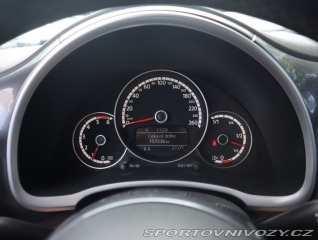 Volkswagen Beetle 1.6 TDI 2012