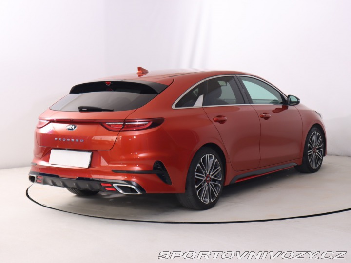 Kia ProCeed GT 1.6 T-GDI 2019