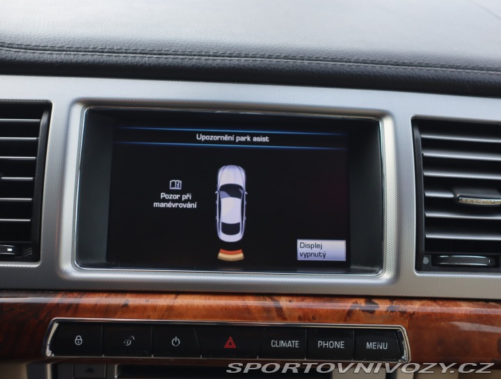 Jaguar XF 3.0 D 2012