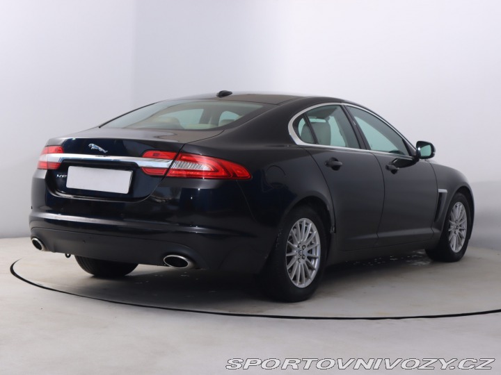 Jaguar XF 3.0 D 2012