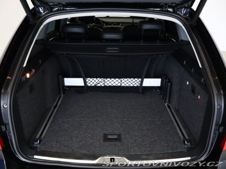 Škoda Superb Elegance 3.6 FSI V6 2012